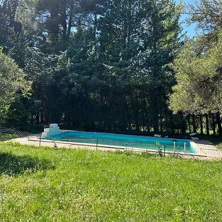 La Tangeroise Holiday home Le Teil